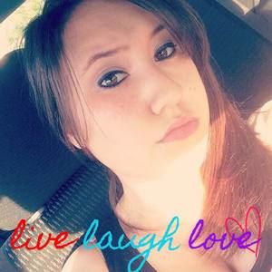 Meet your Posher, Melissa